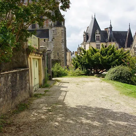 Дом отдыха Maison 3 Face A La Cathedrale