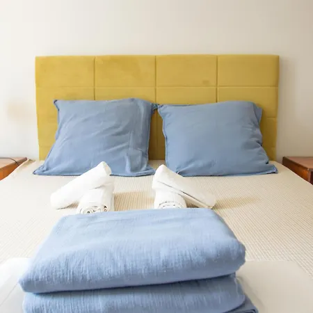 Maison Avec Vue Sur La Cathédrale