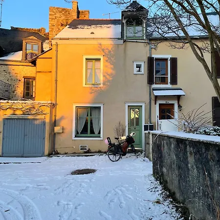 Дом отдыха Maison 3 Face A La Cathedrale