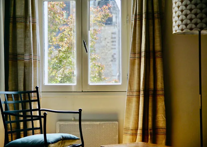 Maison 3 Face à La Cathédrale Casa de Férias Le Mans